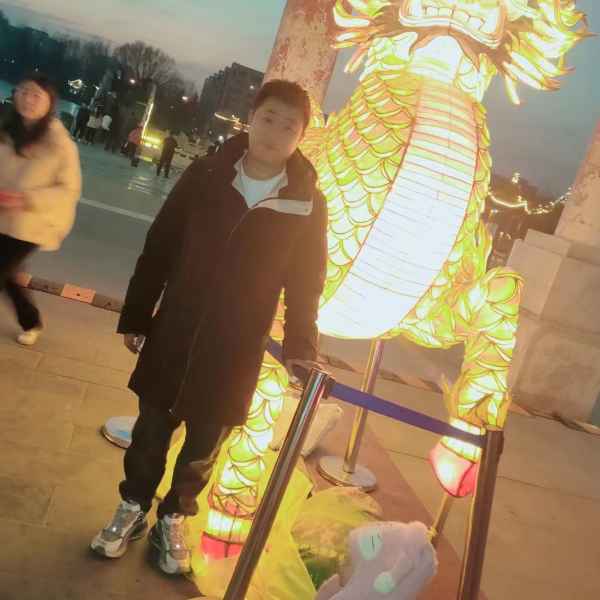 山西32岁单身帅哥真诚找对象-银川征婚网