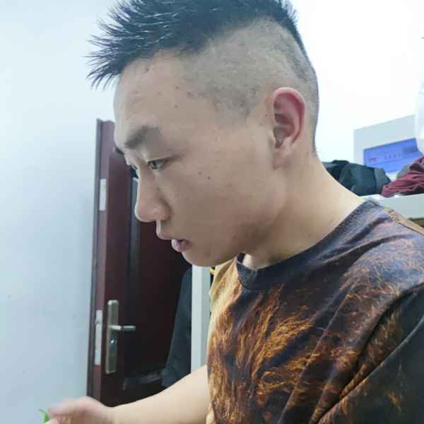 四川28岁单身帅哥真诚找对象-阳江征婚网