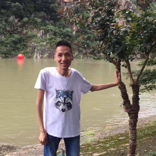 湖北残疾人帅哥真诚相亲找对象，泉州征婚网